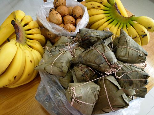 慰问盘城敬老院孤寡老人1