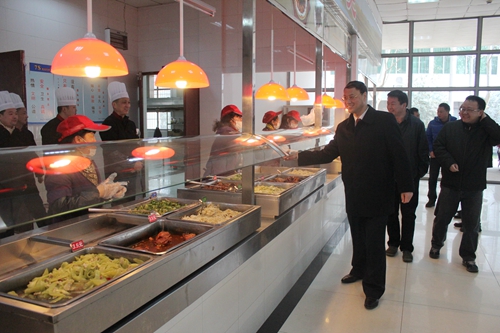 教工食堂采春节慰问