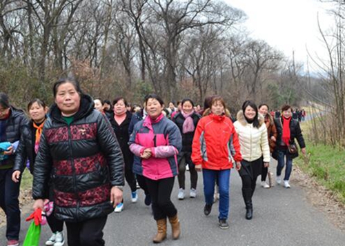 宿管三八节登山2