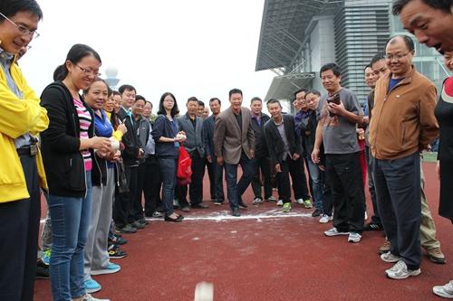 第二届教职工趣味运动会精彩瞬间3