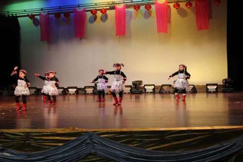 2012年后勤服务总公司迎新春联欢会精彩瞬间6