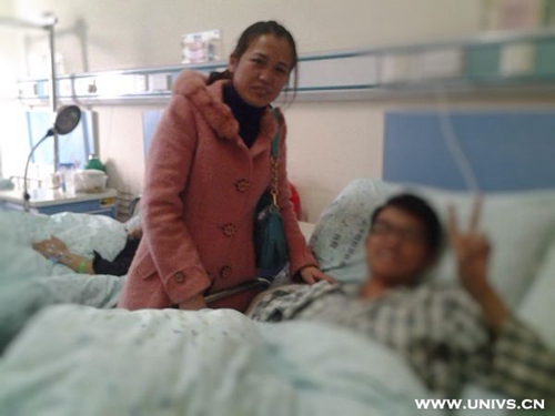 她们是阿姨,她们更像是母亲6