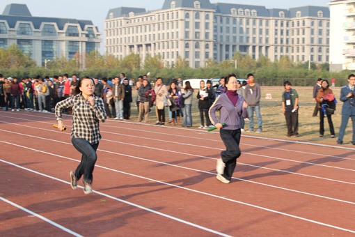 第41届学校运动会后勤运动员精彩瞬间5